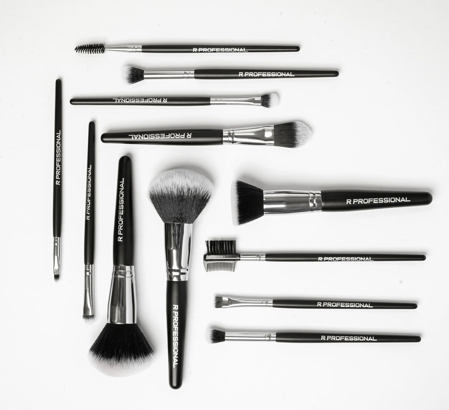 R PROFESSIONAL Essential Makeup Brush Set (24pieces)